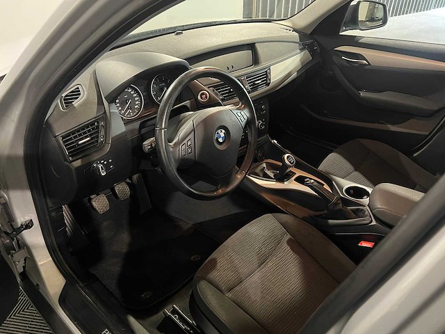 Bmw x1 sdrive18i, j-669-lp - afbeelding 17 van  17