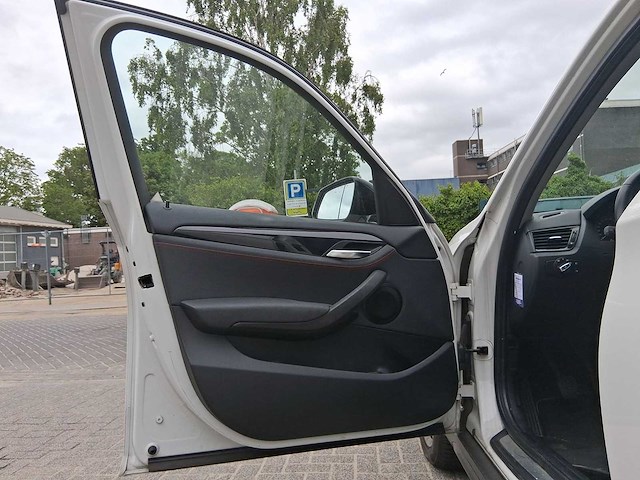 Bmw x1 sdrive20d efficientdynamics upgrade edition 2012 | 78-zhh-8 - afbeelding 6 van  34