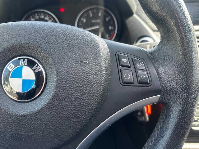 Bmw x1 sdrive20i; 87-xgb-5 - afbeelding 10 van  23