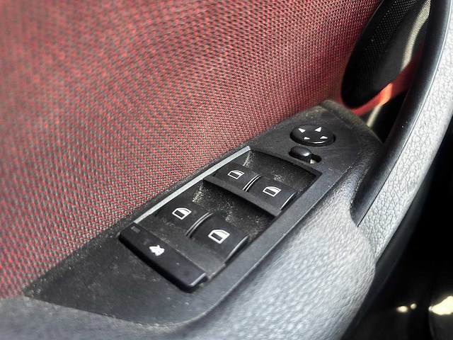 Bmw x1 sdrive20i; 87-xgb-5 - afbeelding 14 van  23