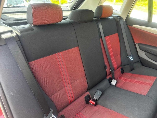 Bmw x1 sdrive20i; 87-xgb-5 - afbeelding 2 van  14
