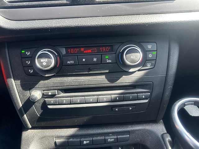 Bmw x1 sdrive20i; 87-xgb-5 - afbeelding 2 van  5