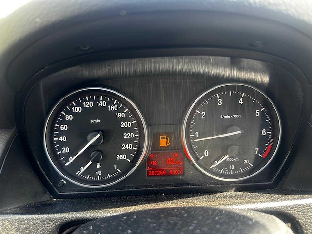 Bmw x1 sdrive20i; 87-xgb-5 - afbeelding 4 van  5