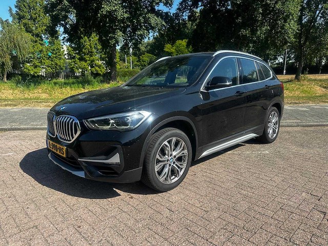 Bmw x1 sdrive20i bns ed. * l-398-hs - afbeelding 1 van  26