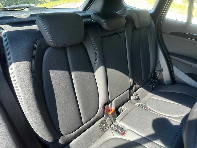 Bmw x1 sdrive20i bns ed. * l-398-hs - afbeelding 9 van  26
