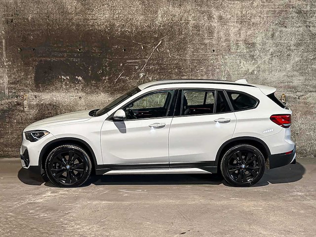 Bmw x1 sdrive20i business edition plus 178pk 2022 (origineel-nl), p-914-lj - afbeelding 7 van  43
