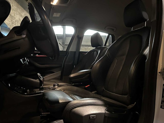 Bmw x1 sdrive20i business edition plus 178pk 2022 (origineel-nl), p-914-lj - afbeelding 20 van  43