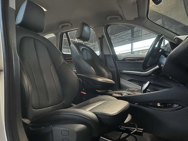 Bmw x1 sdrive20i business edition plus 178pk 2022 (origineel-nl), p-914-lj - afbeelding 19 van  43