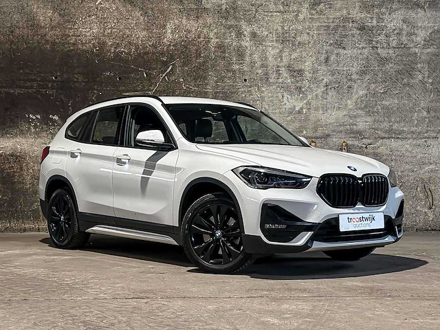 Bmw x1 sdrive20i business edition plus 178pk 2022 (origineel-nl), p-914-lj - afbeelding 41 van  43