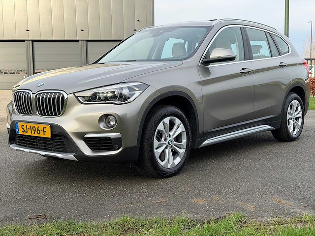 Bmw x1 sdrive20i high exec. 2018 | sj-196-f iaw - afbeelding 1 van  33