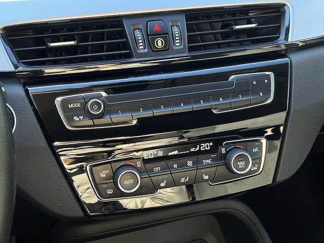 Bmw x1 sdrive20i high executive | n-483-dd - afbeelding 20 van  36
