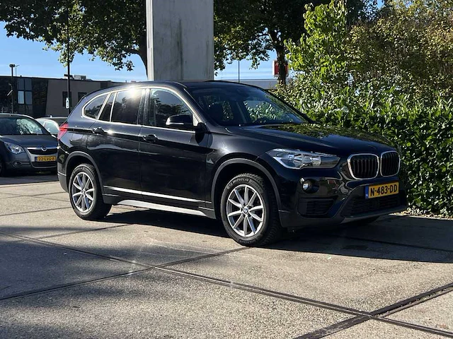 Bmw x1 sdrive20i high executive | n-483-dd - afbeelding 33 van  36