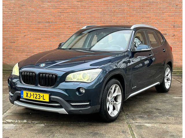 Bmw x1 xdrive28i business, automaat xj-123-l - afbeelding 1 van  23