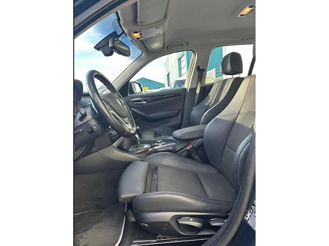 Bmw x1 xdrive28i business, automaat xj-123-l - afbeelding 21 van  23