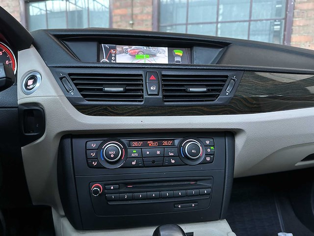 Bmw x1 xdrive28i executive 258pk 2009, 51-nvz-9 - afbeelding 24 van  44