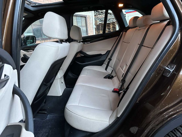 Bmw x1 xdrive28i executive 258pk 2009, 51-nvz-9 - afbeelding 36 van  44