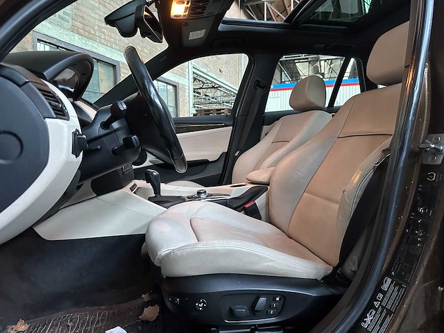 Bmw x1 xdrive28i executive 258pk 2009, 51-nvz-9 - afbeelding 35 van  44