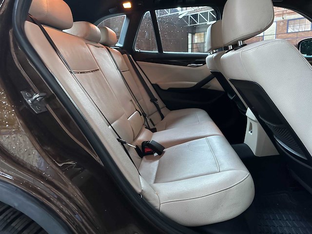 Bmw x1 xdrive28i executive 258pk 2009, 51-nvz-9 - afbeelding 37 van  44