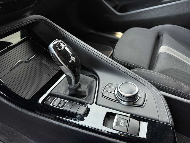 Bmw x2 sdrive18i executive automaat, ggr-93-r - afbeelding 13 van  24