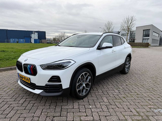 Bmw x2 sdrive18i executive automaat, ggr-93-r - afbeelding 1 van  24