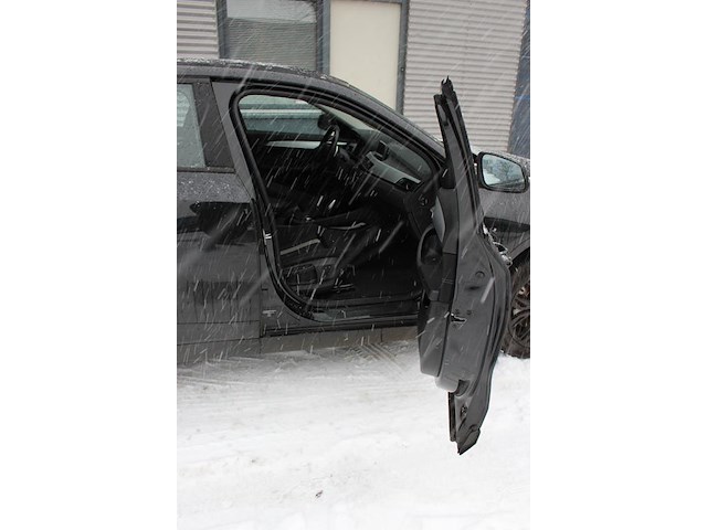 Bmw x2 xdrive20i met kenteken xk-049-z. datum eerste toelating 27-03-2018. apk vervaldatum 27-03-2026. - afbeelding 2 van  13