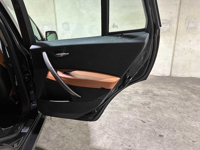 Bmw x3 2.0i 150pk 2005, 71-rz-js youngtimer - afbeelding 25 van  37