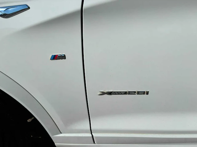 Bmw x3 xdrive28i executive 2017 | hkj-05-p i - afbeelding 13 van  30