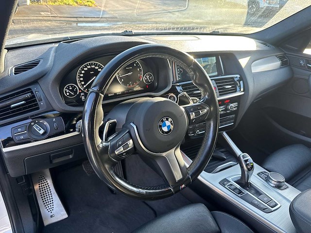 Bmw x4 m40i 2017 | gjr-95-k - afbeelding 23 van  24
