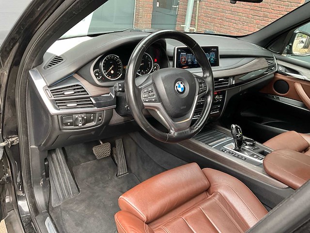 Bmw x5 30 d xdrive - bedrijfswagen (verbruikt olie) - afbeelding 17 van  17