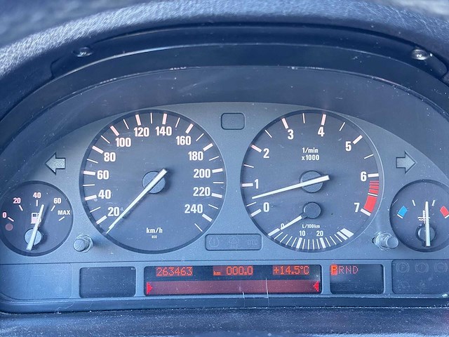 Bmw x5 3.0i executive | 18-nn-th i - afbeelding 2 van  30