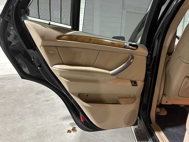 Bmw x5 3.0i high executive 231pk 2004, 71-rs-kr - afbeelding 26 van  47