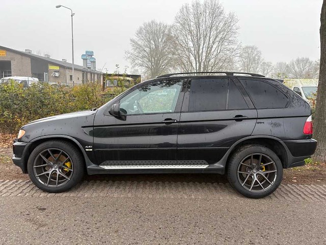 Bmw x5 4.4 - x reihe - m62b44 210kw 4398cc b - v-106-lt - afbeelding 18 van  20