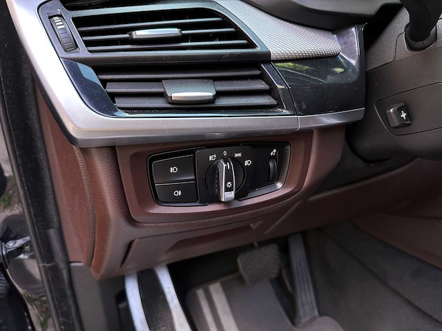 Bmw x5 m50d 381pk 2013, sh-955-s - afbeelding 32 van  58
