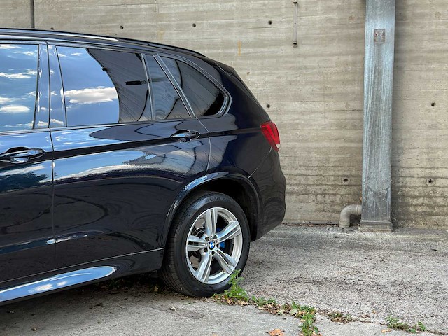 Bmw x5 m50d 381pk 2013, sh-955-s - afbeelding 9 van  58