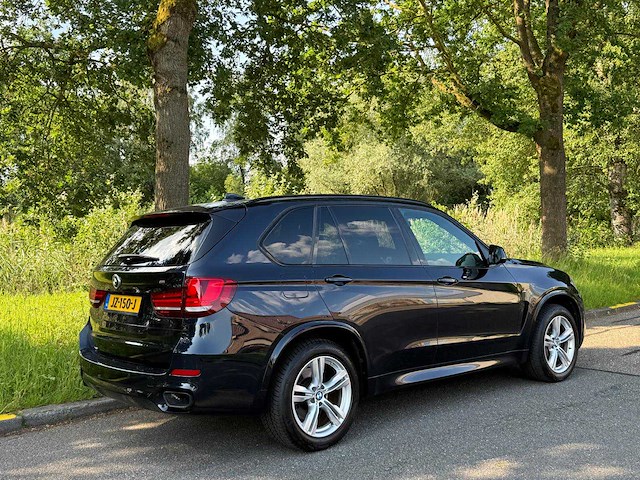 Bmw x5 m50d 381pk! personenauto - afbeelding 1 van  4