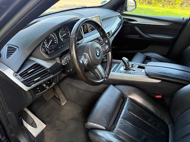 Bmw x5 m50d 381pk! personenauto - afbeelding 20 van  20