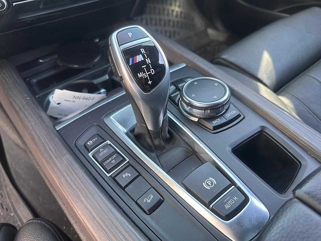 Bmw x5 m50d automaat; nn-940-f - afbeelding 10 van  19