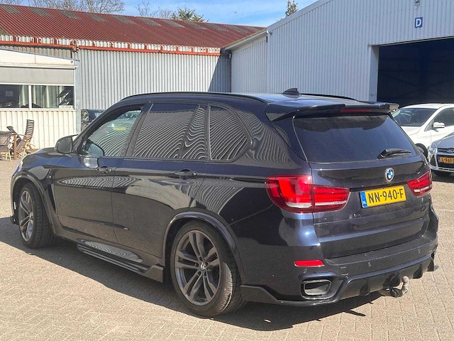 Bmw x5 m50d automaat; nn-940-f - afbeelding 14 van  19