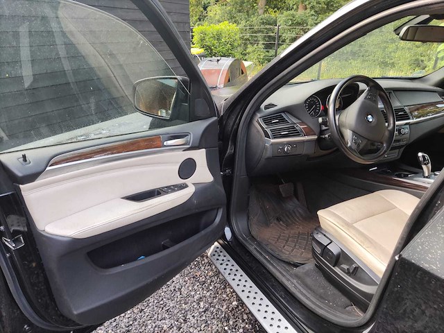 Bmw x5 personenauto - afbeelding 2 van  23