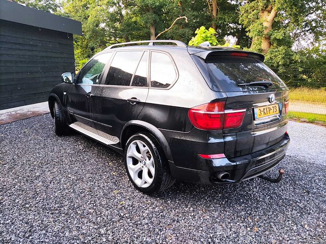 Bmw x5 personenauto - afbeelding 17 van  23