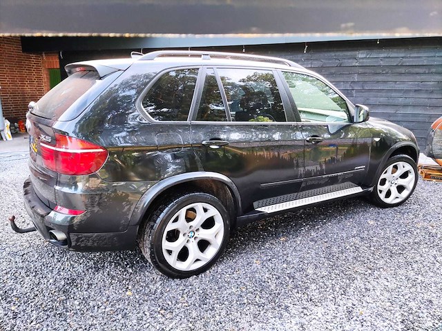 Bmw x5 personenauto - afbeelding 19 van  23
