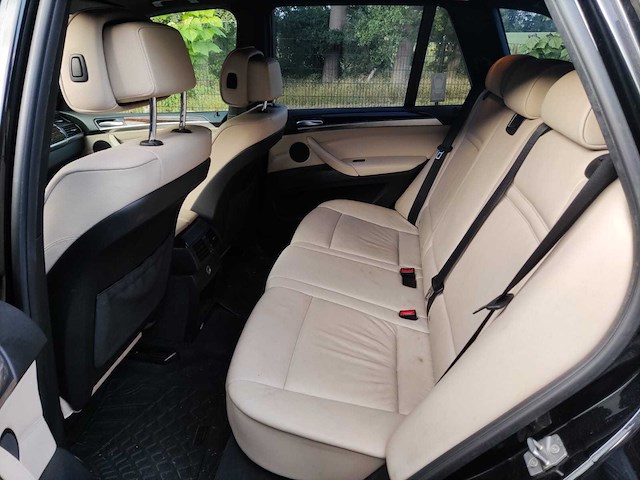 Bmw x5 personenauto - afbeelding 7 van  18
