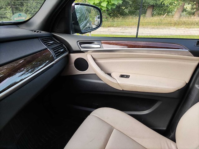 Bmw x5 personenauto - afbeelding 10 van  18