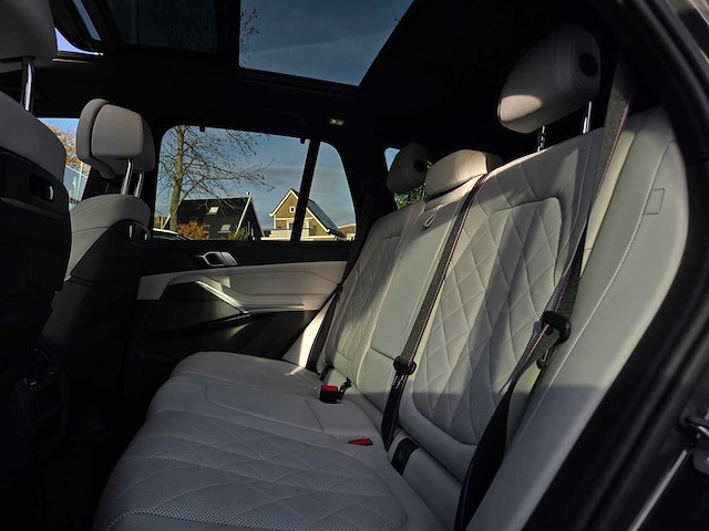 Bmw x5 xdrive 50e m sport -2024 | u9-67-40 - afbeelding 24 van  45