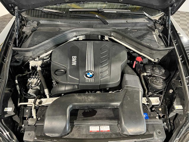 Bmw x5 xdrive30d high exec, nj-963-b - afbeelding 18 van  26
