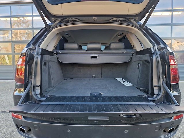 Bmw x5 xdrive30i executive 2009 | 57-hkd-8 - afbeelding 24 van  32