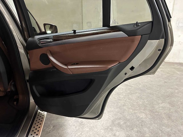 Bmw x5 xdrive35i executive 306pk 2012, hl-425-g - afbeelding 28 van  50