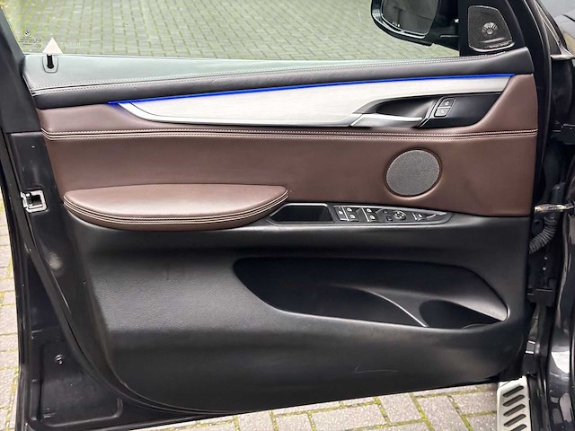 Bmw x5 xdrive40d high executive 2015 | xx-101-r i - afbeelding 4 van  41