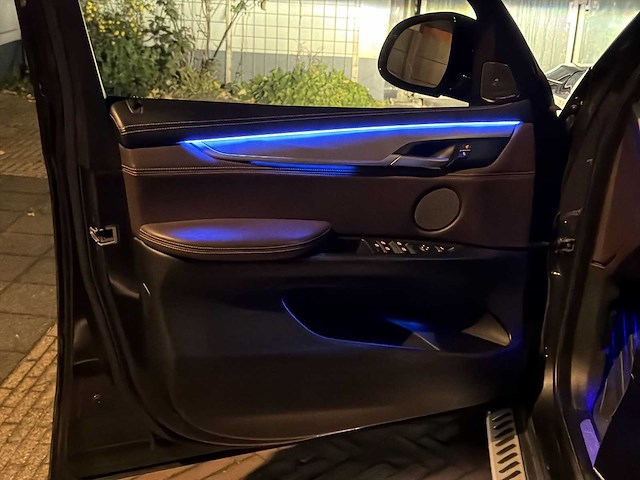 Bmw x5 xdrive40d high executive 2015 | xx-101-r i - afbeelding 28 van  41