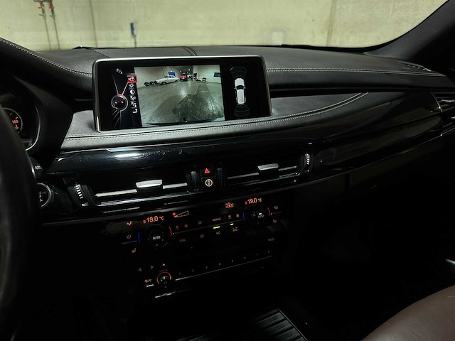 Bmw x5 xdrive40d high executive 313pk 2015, 4-zgf-08 - afbeelding 18 van  42